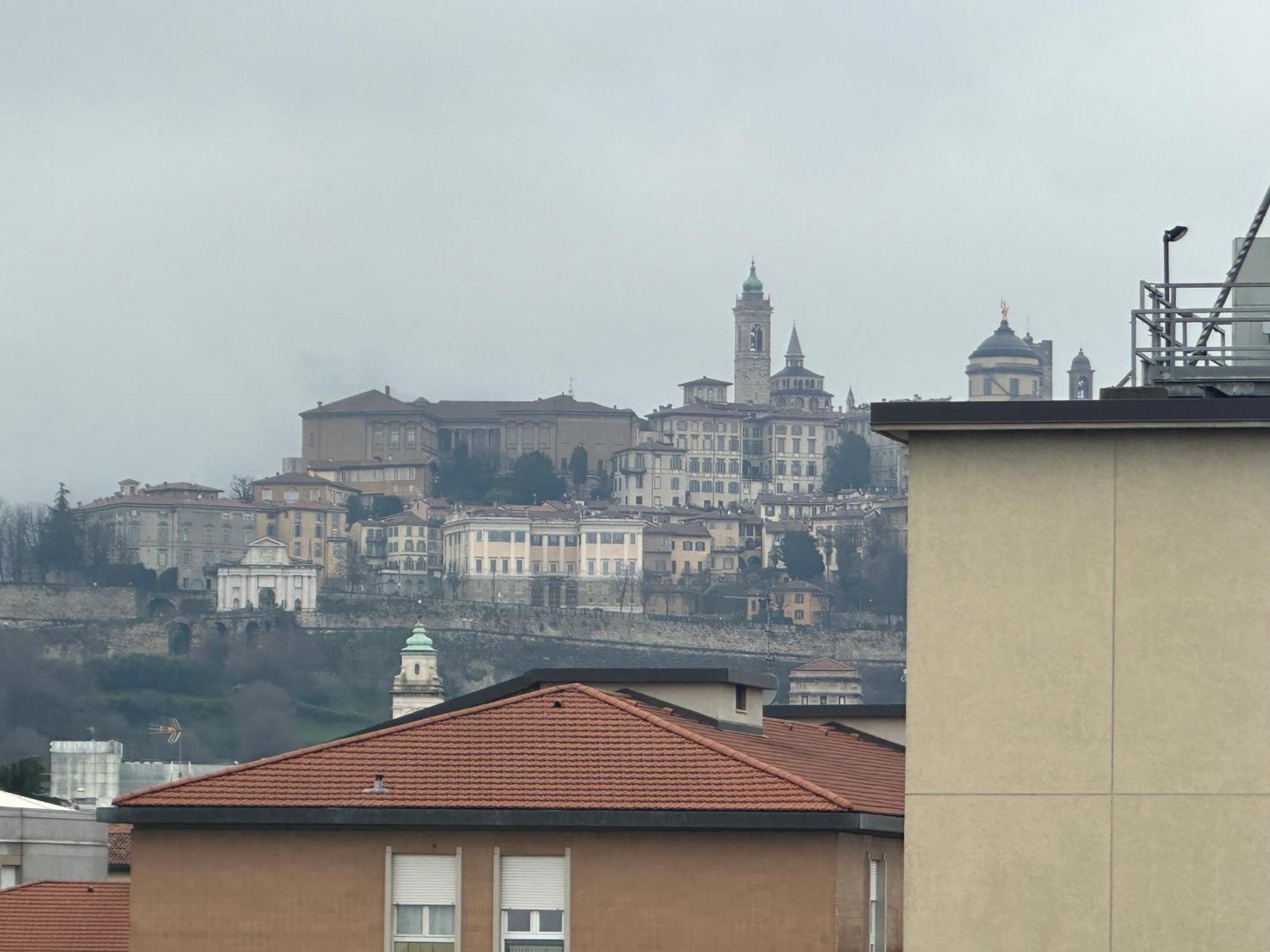 Feel - Bellavista Suites Bergamo Exterior photo